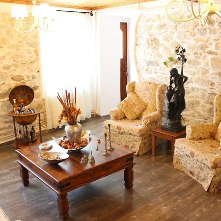 Kiratsos House Feriehus *