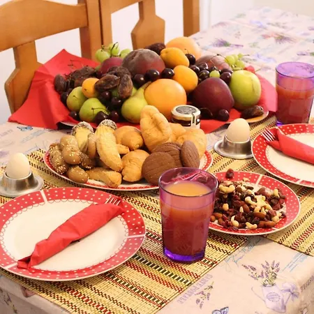 Kiratsos House * העיירה סקיאתוס