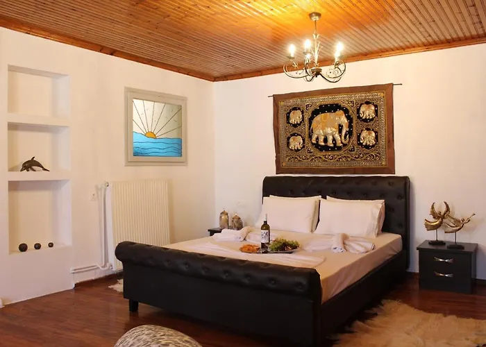 Kiratsos House Skiathos